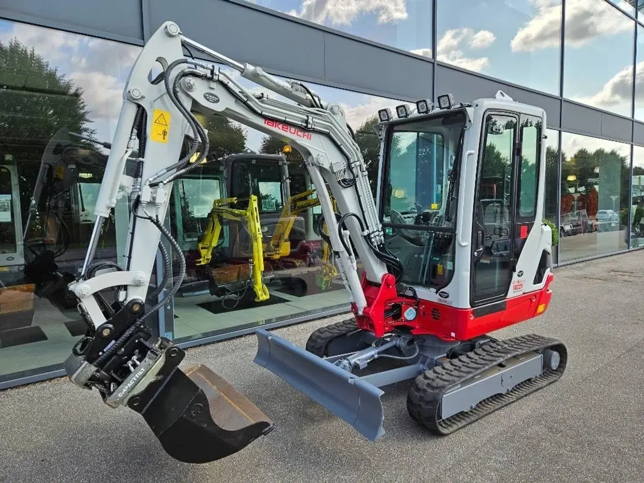 Billede 4 - Takeuchi TB 225