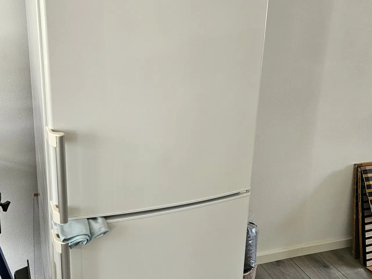 Billede 1 - Whirlpool kølefryseskab WBE3114 W