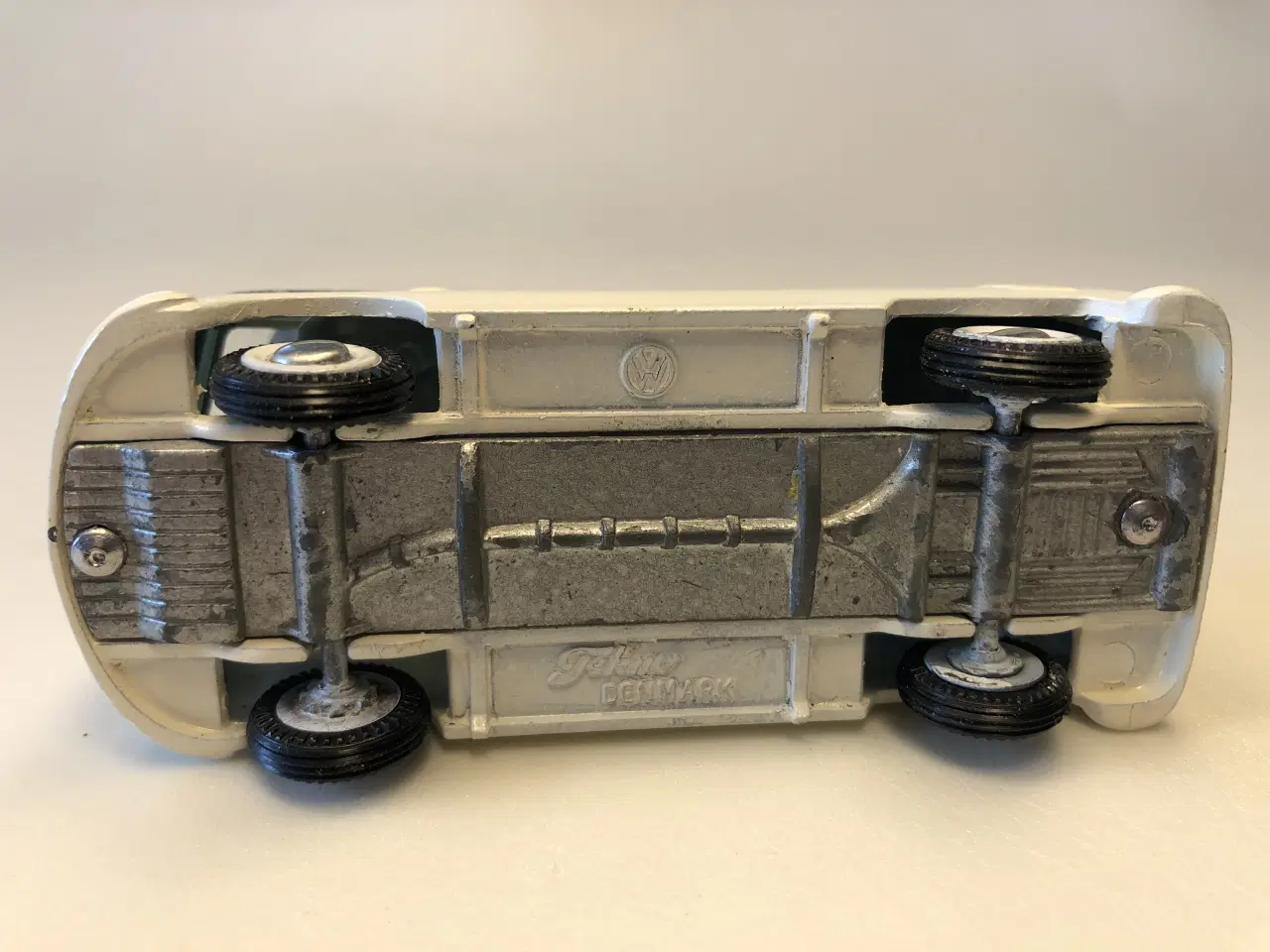 Billede 5 - TEKNO...VW TYPE 2 LEEUWEN ZEGEL