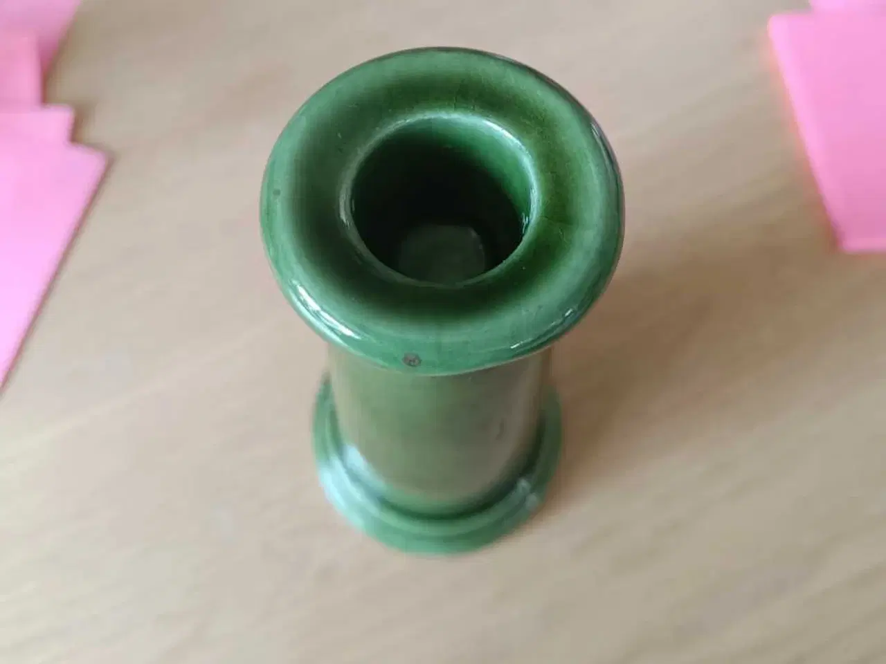 Billede 2 - Lysestage i grøn keramik