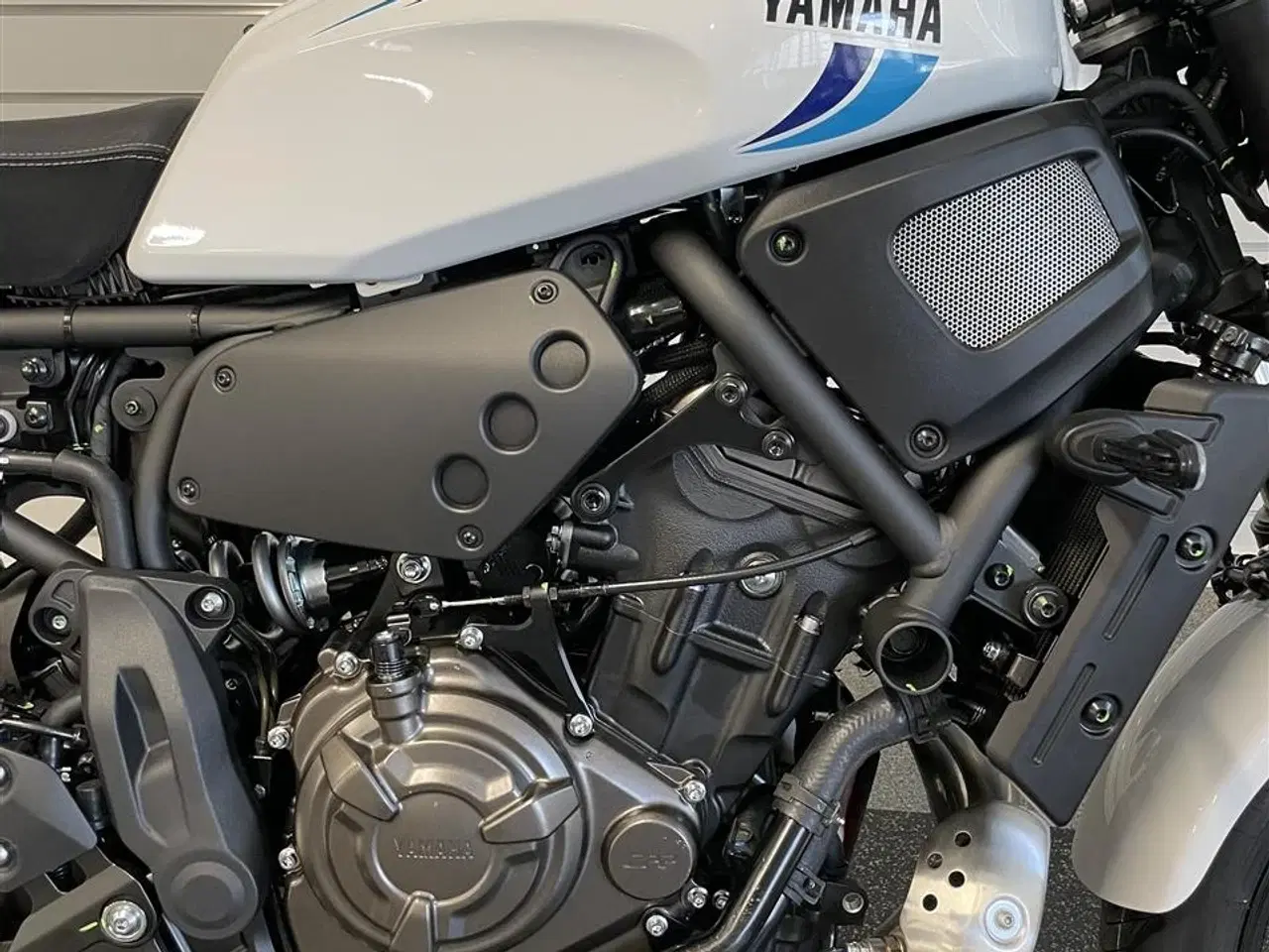 Billede 4 - Yamaha XSR700 Heritage White
