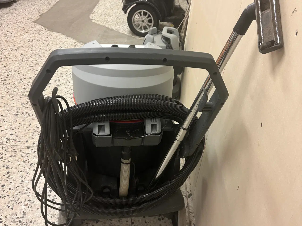 Billede 3 - Industry støvsuger Vl 500