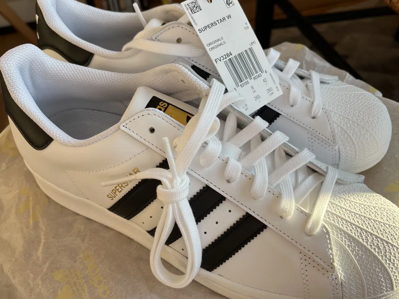 Billede 1 - Adidas Superstar W (helt ny, med prismærke)