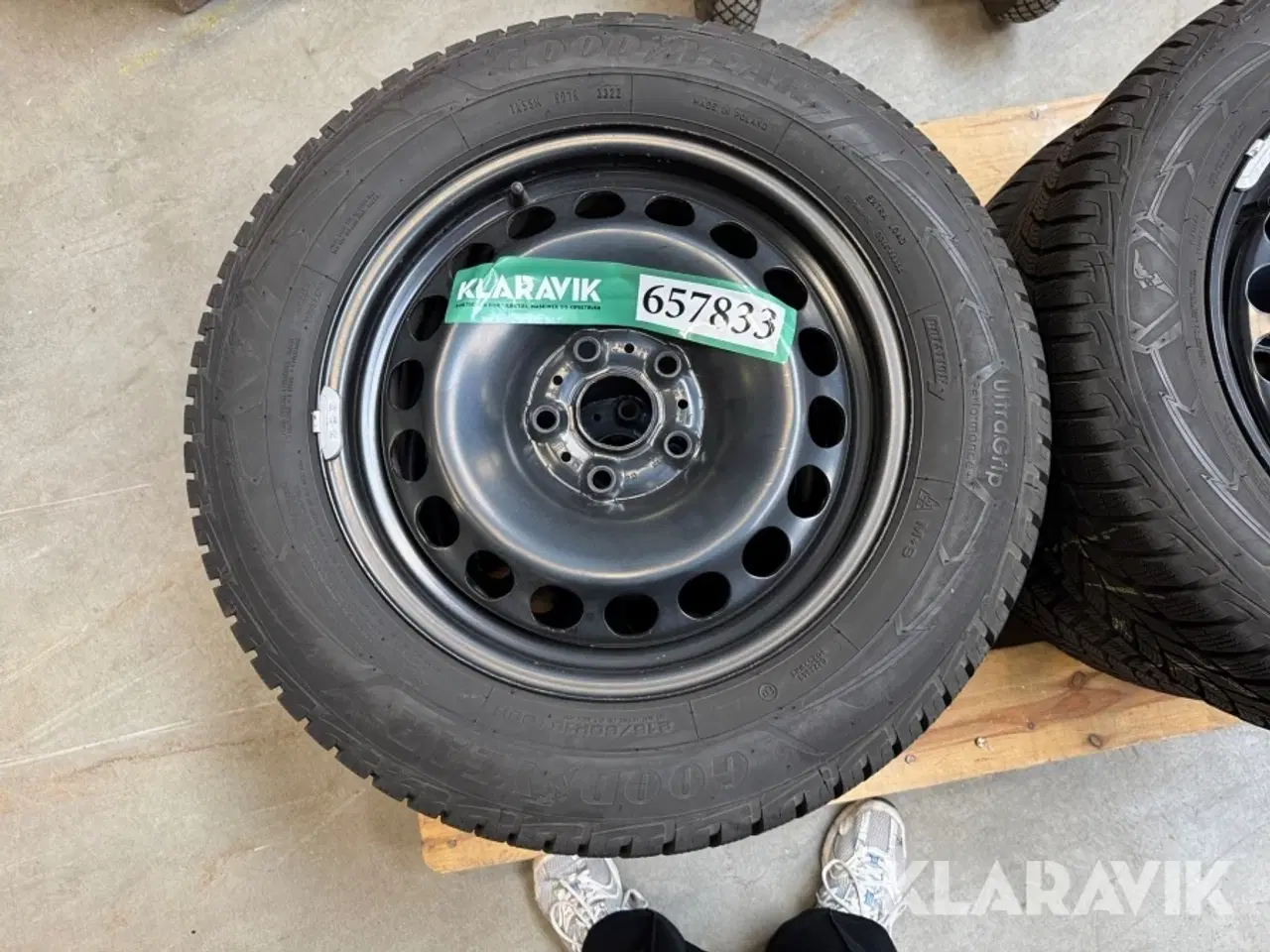 Billede 5 - Dæk Good year Ultra Grip 4 styks