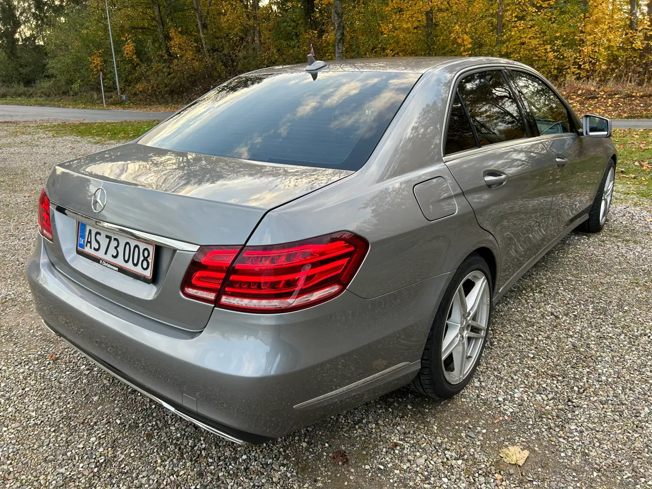 Billede 4 - Mercedes E220 årgang 2015