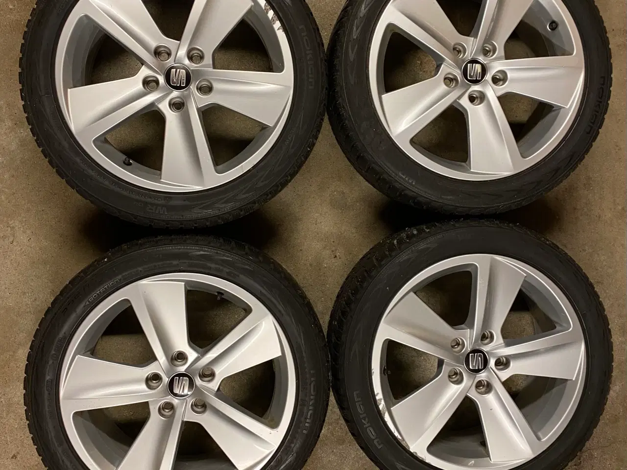 Billede 1 - Seat Leon fælge med dæk