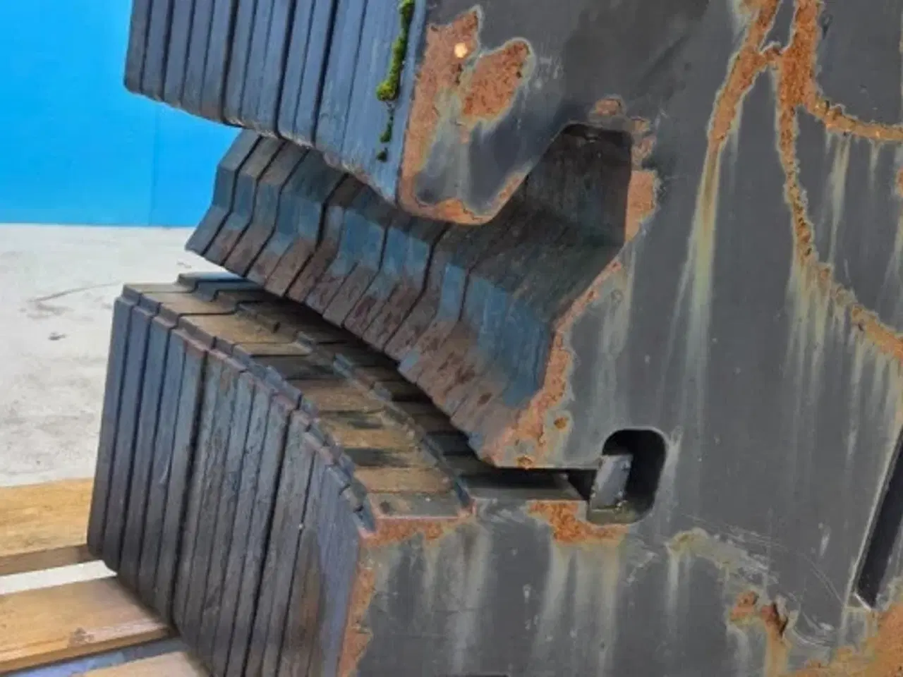 Billede 5 - New Holland T8 Frontvægt Kit 719665006