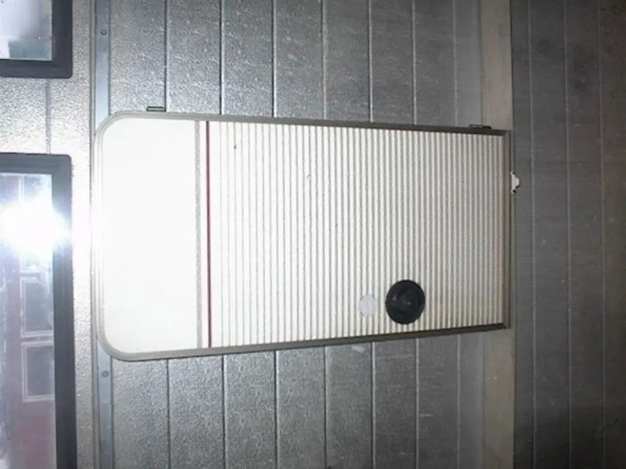 Billede 1 - Over dør