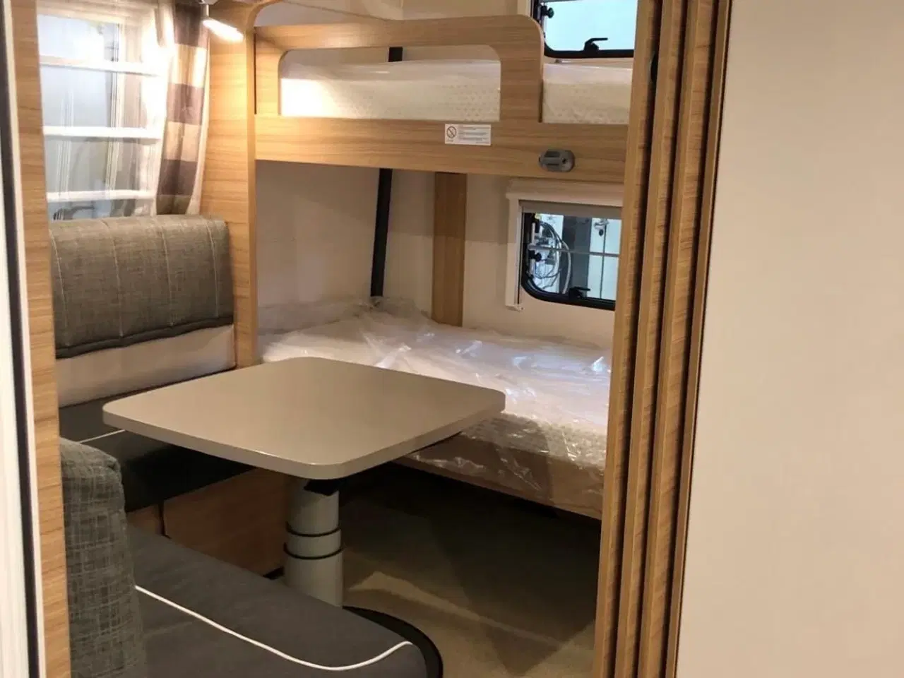 Billede 16 - Snow Plus Camper–  i topstand, fuldt udstyret.