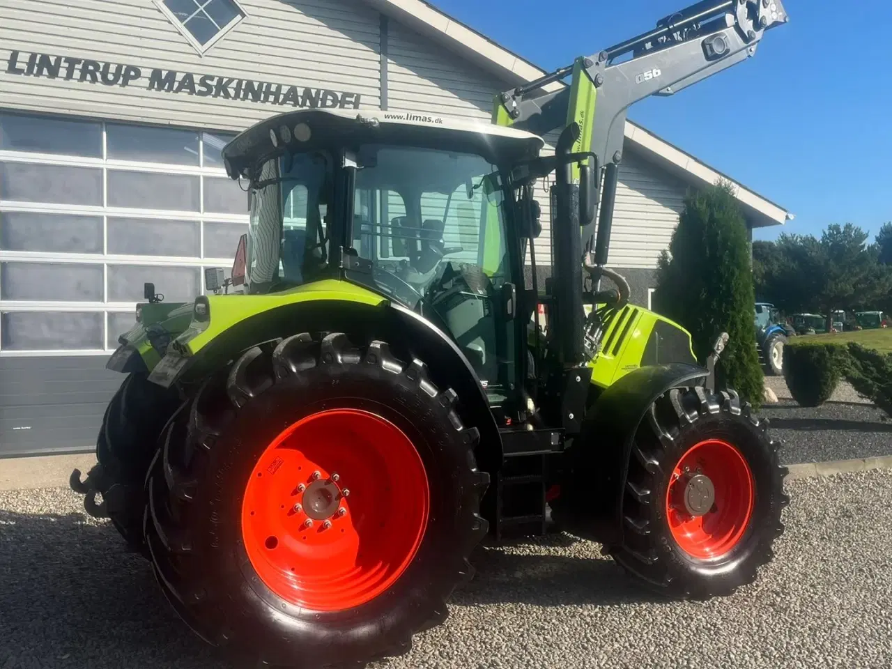 Billede 12 - CLAAS ARION 550 CEBIS Med frontlæsser og frontlift