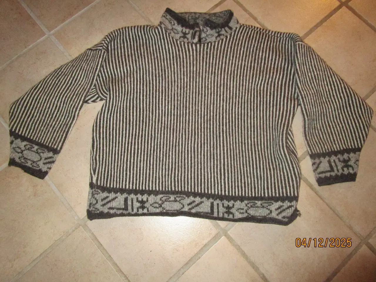 Billede 1 - Pæn 100% uld sweater halfzip sweater str.M. People