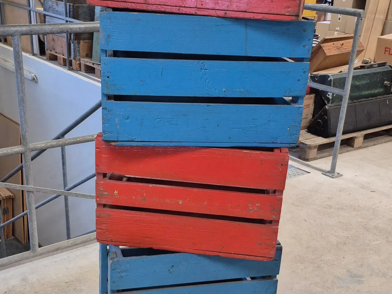 Billede 4 - Tidligere ølkasser - Malede