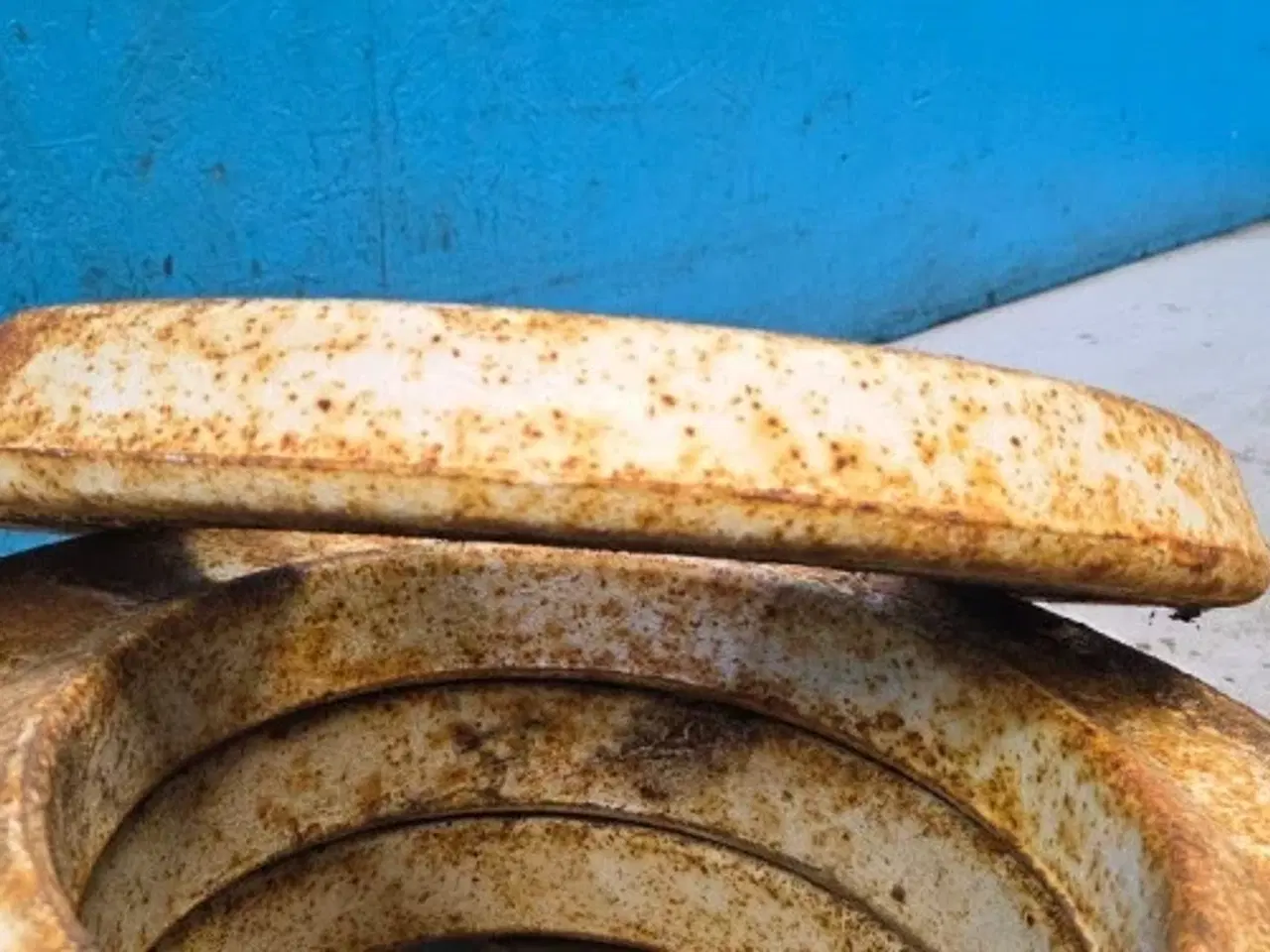 Billede 12 - New Holland T5050 Hjulvægt Sæt 5113181