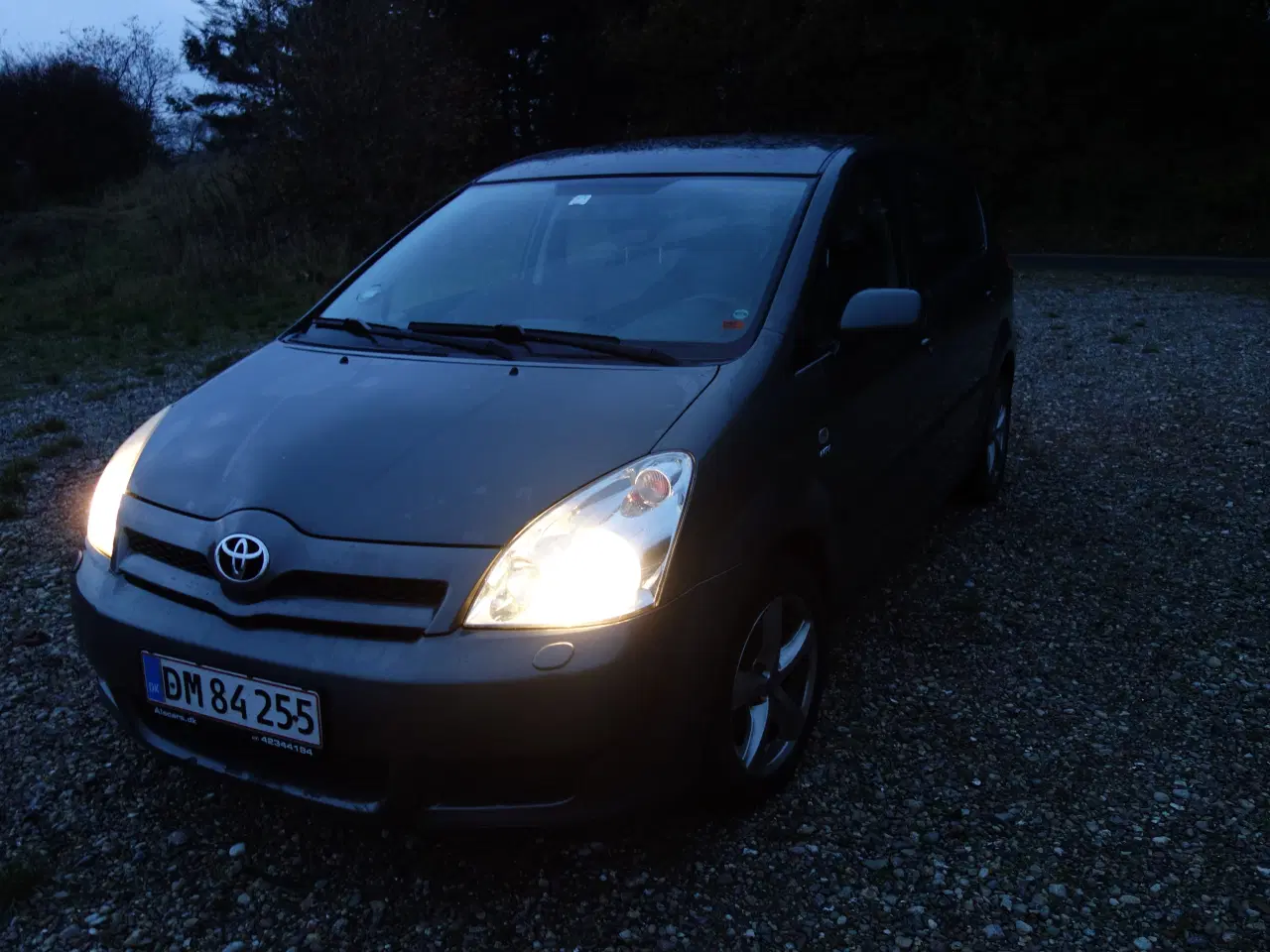 Billede 4 - 7 sæder familie bil