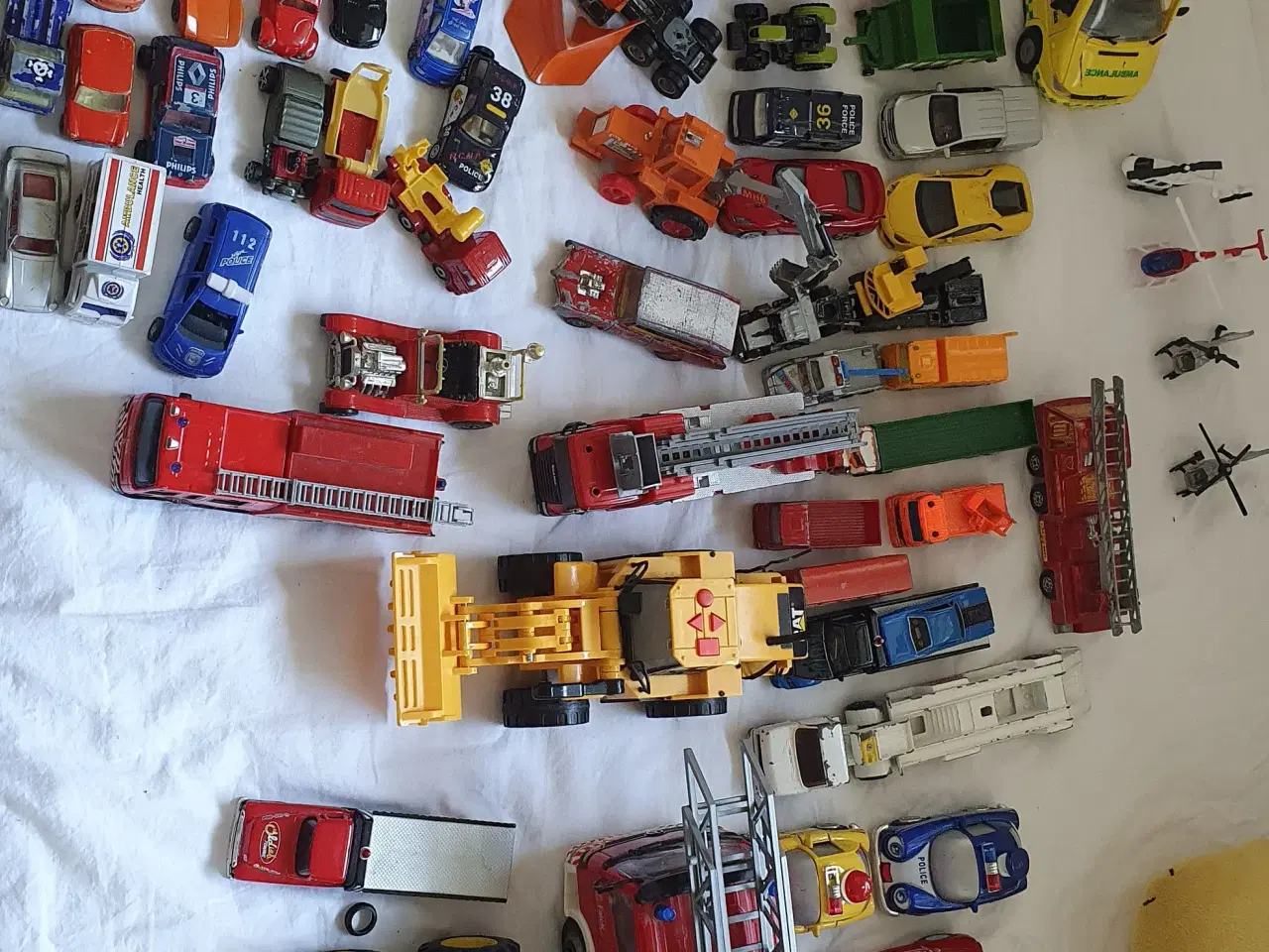 Billede 1 - Diverse legetøjsbiler