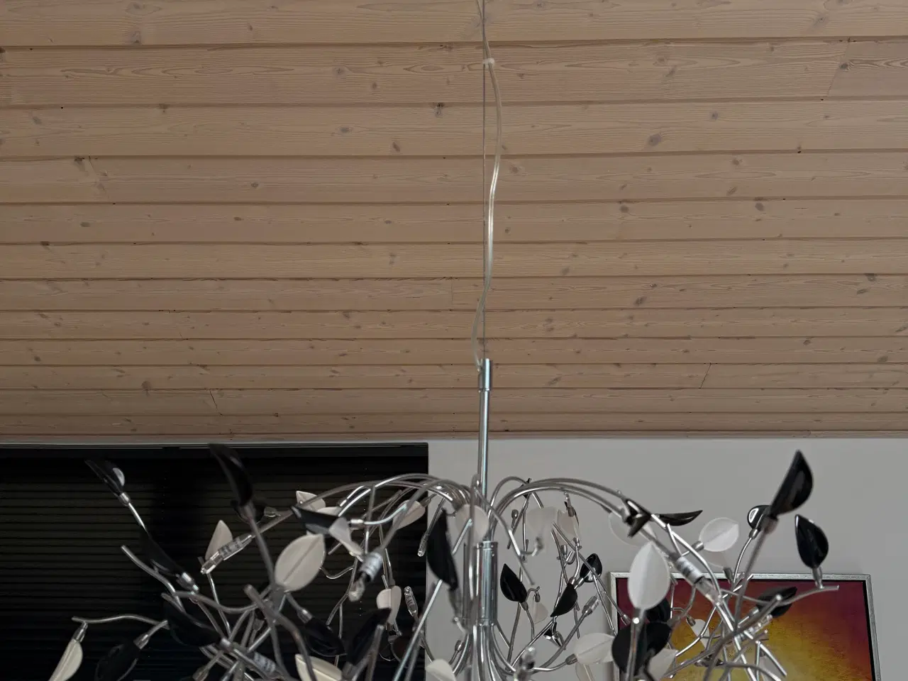 Billede 1 - Super flot lampe i krom med sorte/hvide glasblade