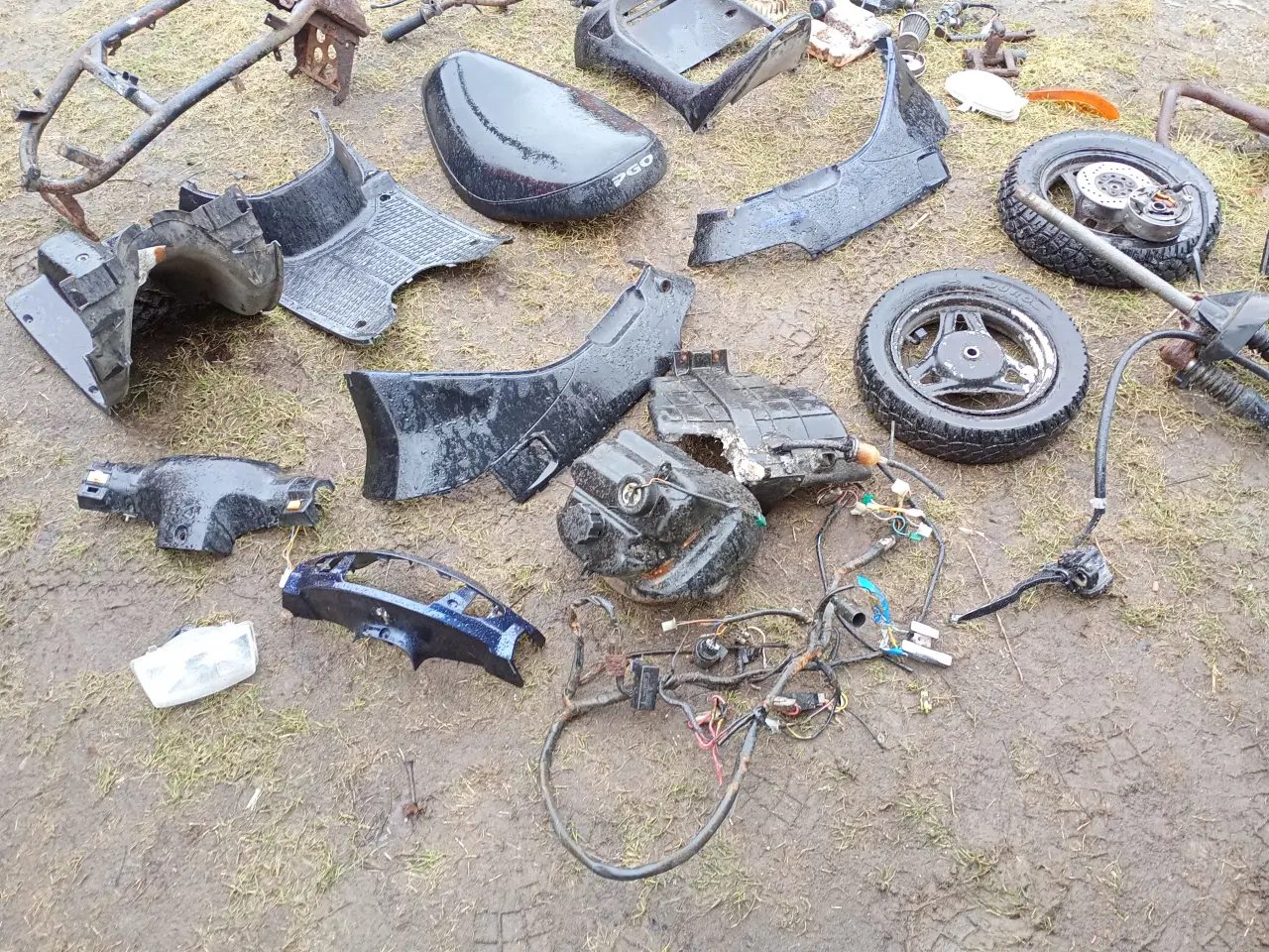 Billede 1 - Dele til pgo comet sælges