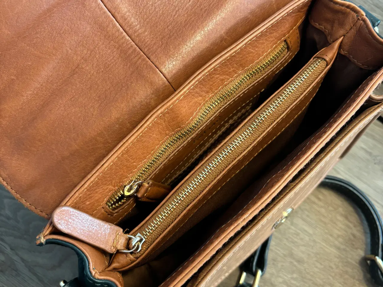 Billede 2 - Skuldertaske