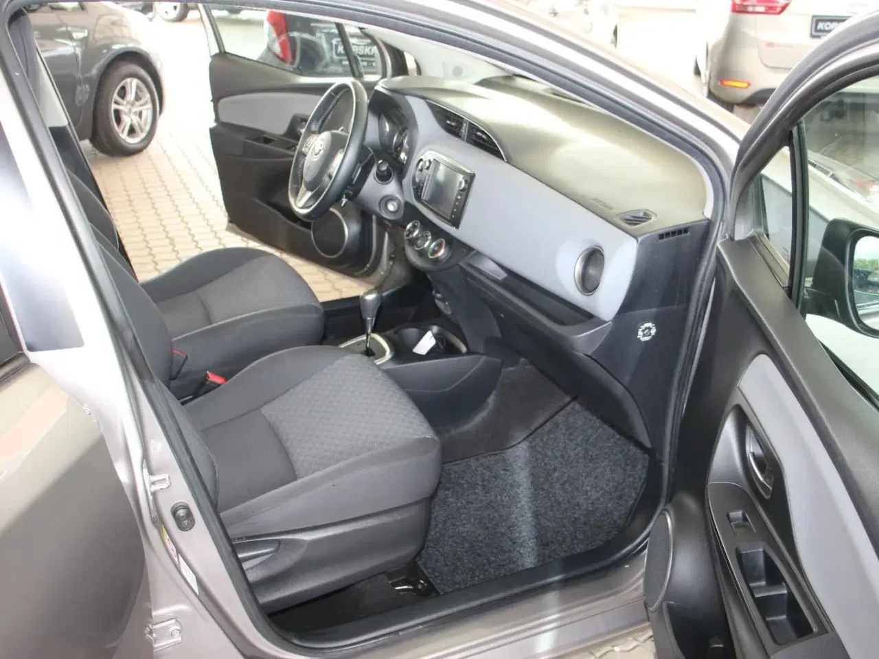 Billede 13 - Toyota Yaris 1,3 VVT-i Style Edition MDS