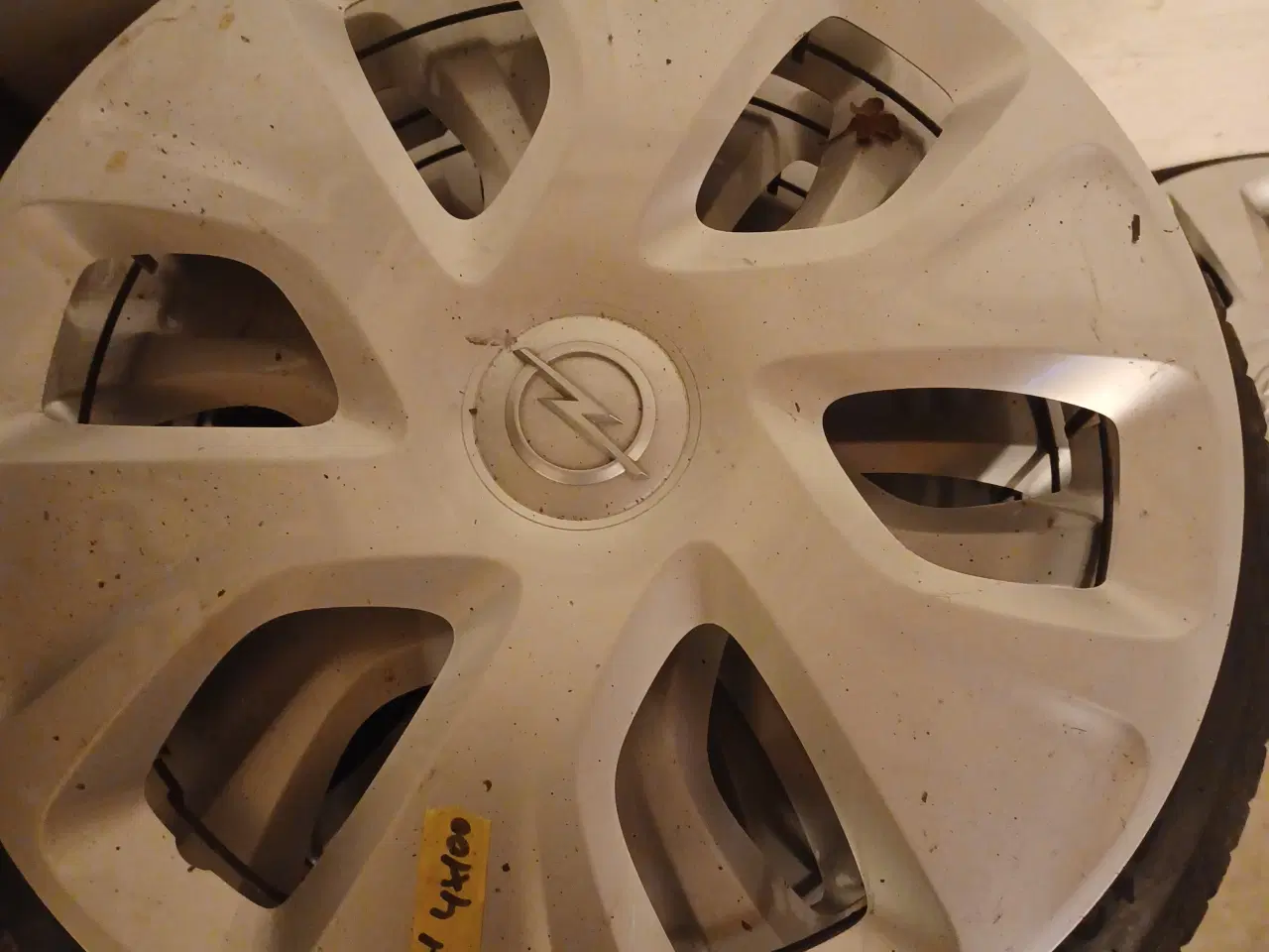 Billede 2 - Originale hjulkapsler.
