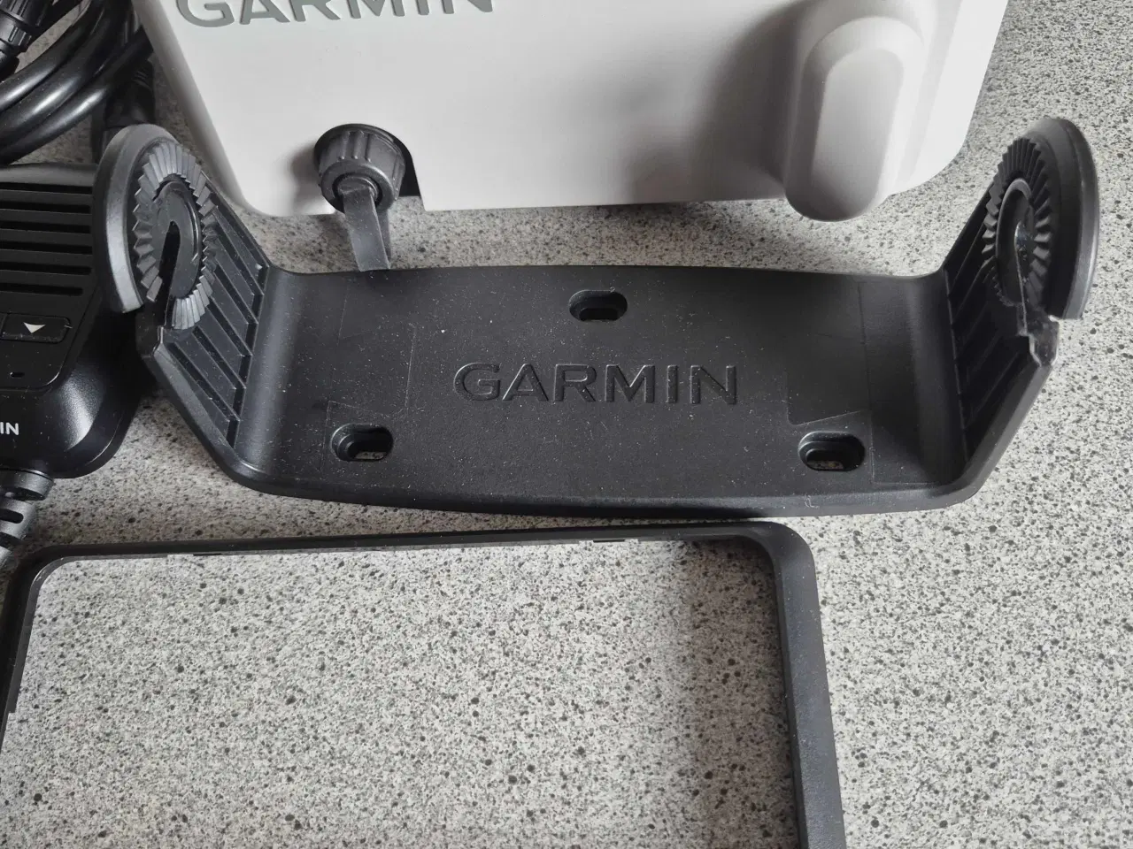 Billede 3 - Garmin VHF 215i Marineradio - Ikke AIS model