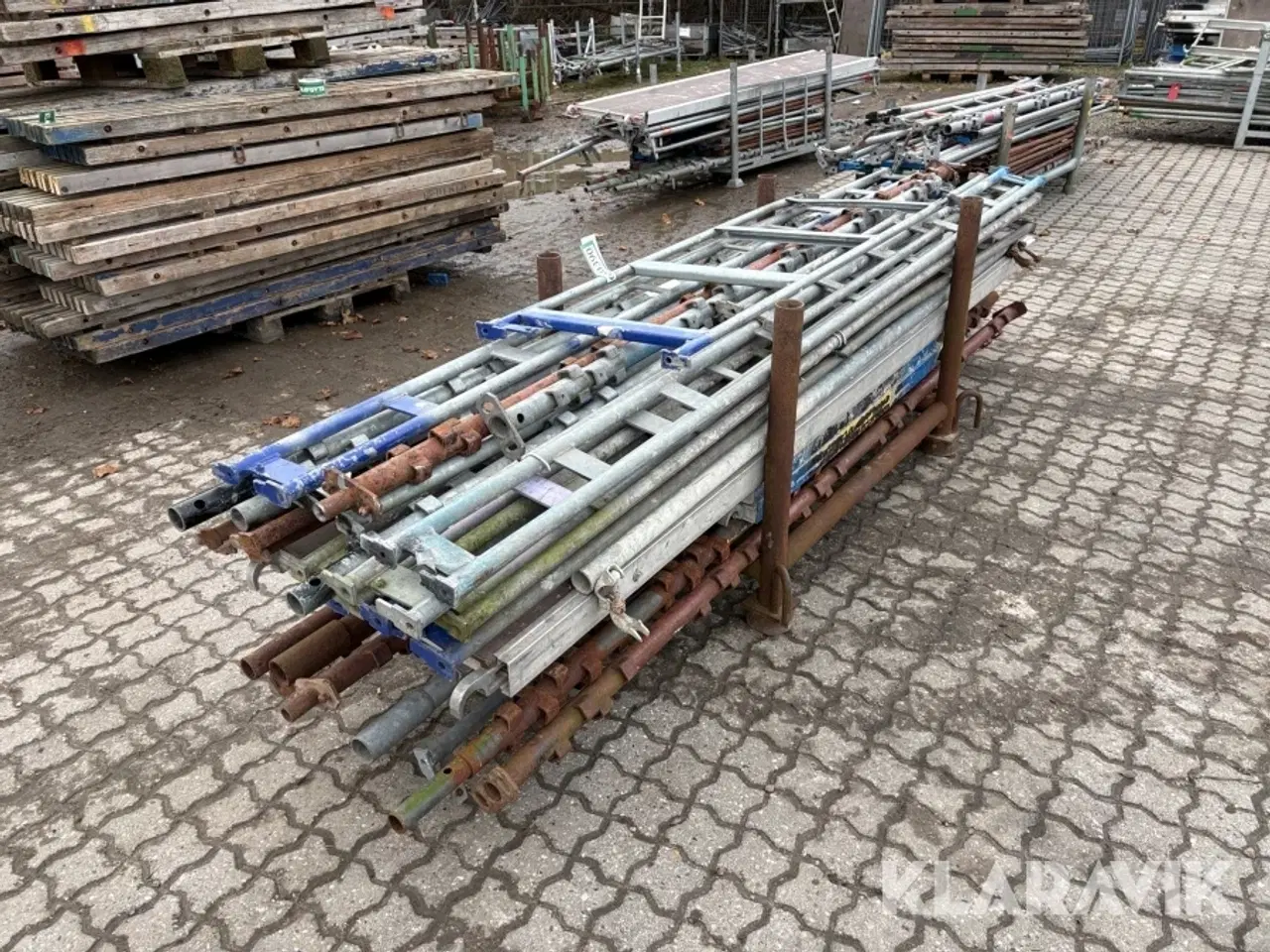 Billede 1 - Assorteret stillads udstyr