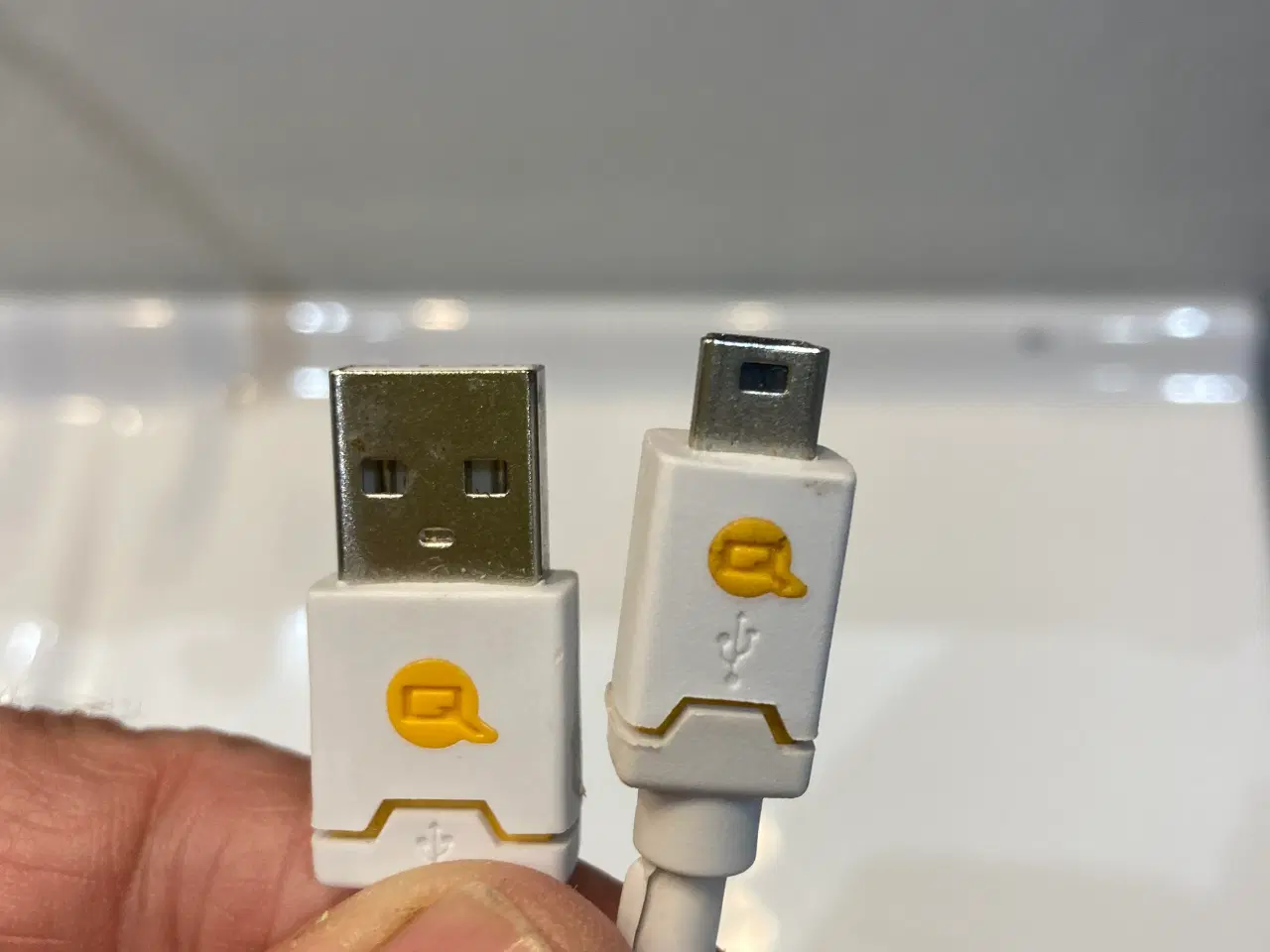 Billede 1 - Lampe ladekabel med USB-A og USB Mini B stik