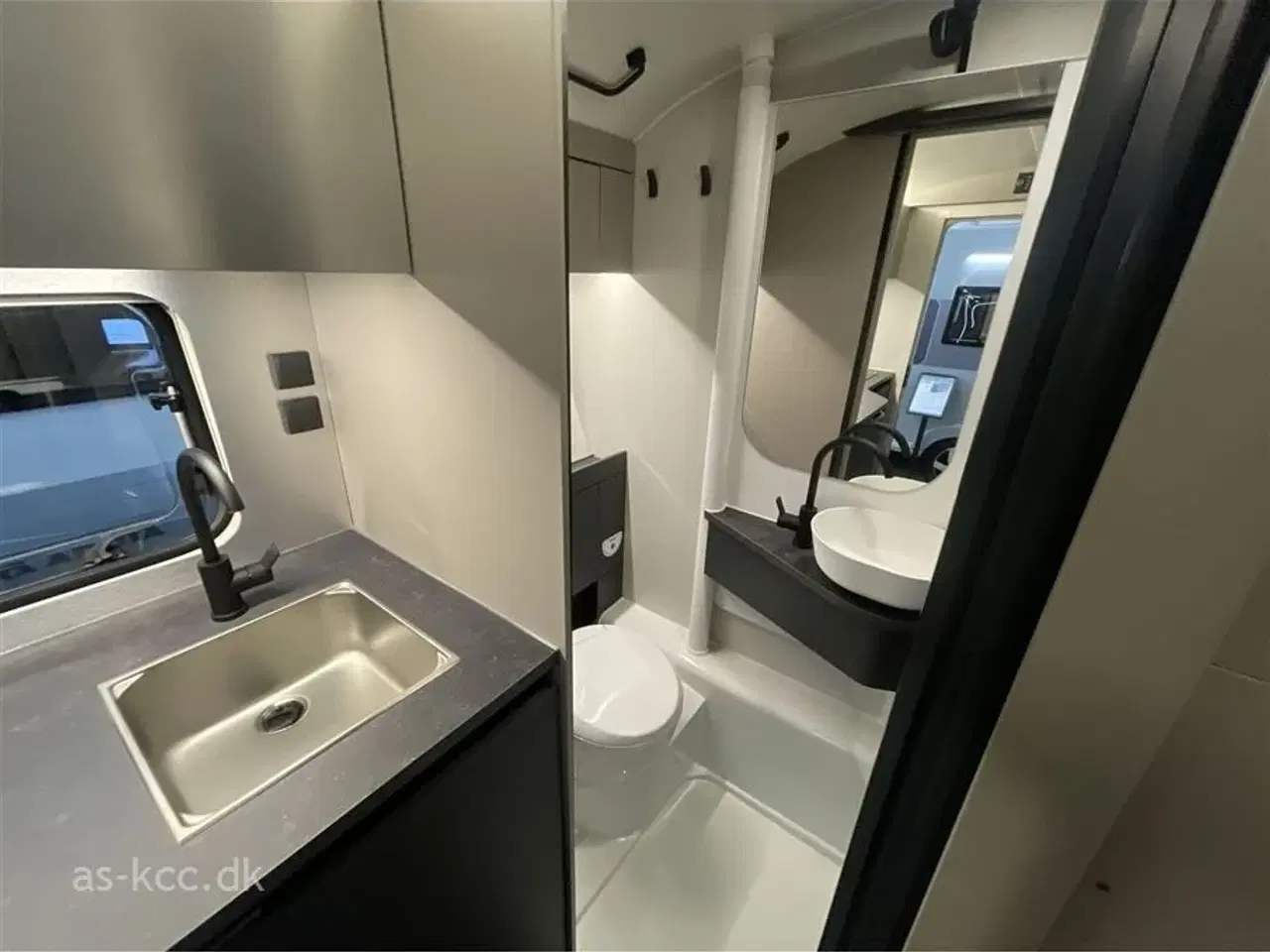 Billede 7 - 2026 - Adria Action 391 LH Sport   Adria Action 391 LH SPORT Inkl. Soundbar kr. 2.749,- er lagt i prisen