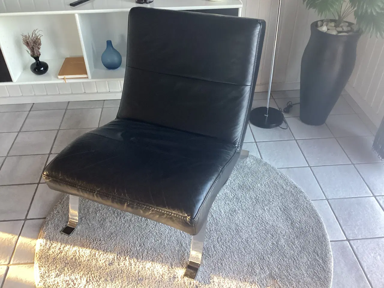 Billede 1 - Læderstol