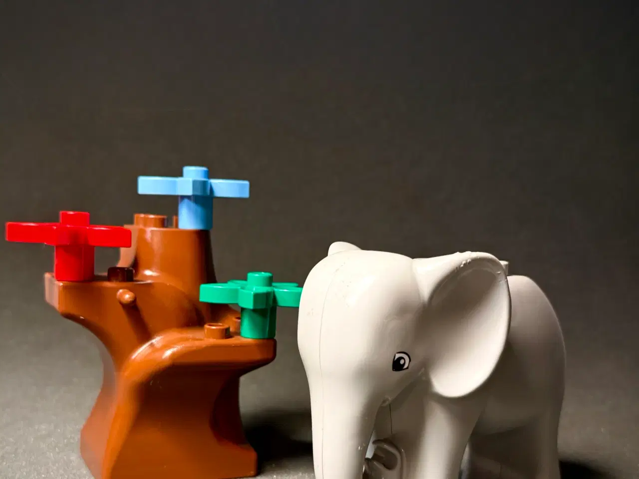Billede 6 - LEGO DUPLO Zoo med Dyr, Jeep og Figurer