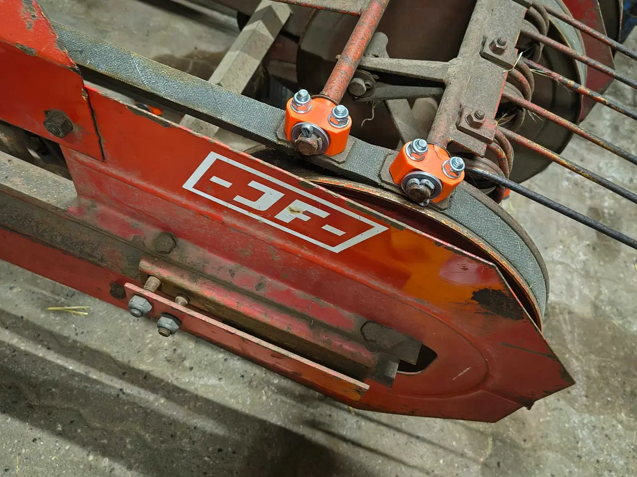 Billede 2 - Jf HSR 240 side rive