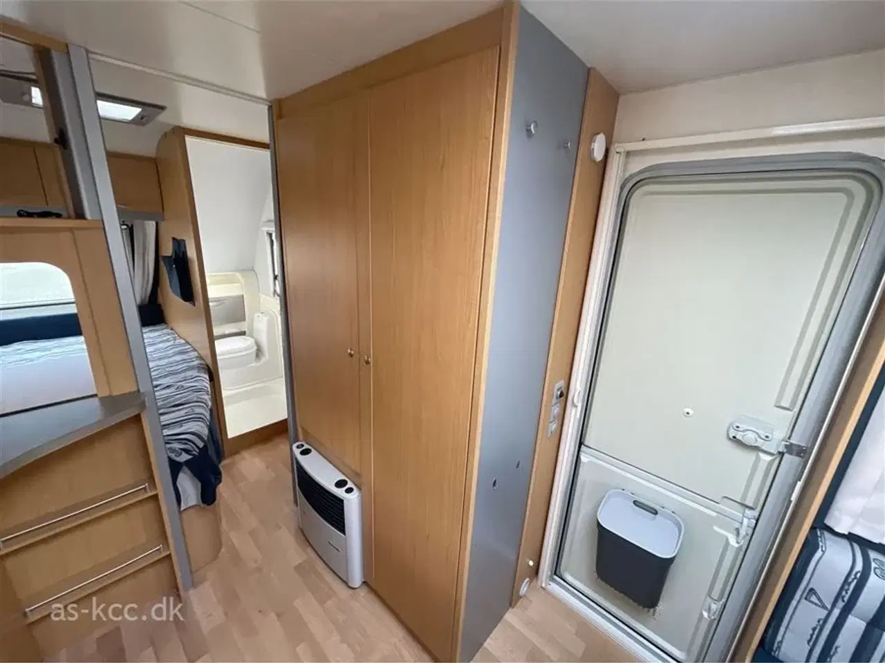 Billede 9 - 2004 - Knaus Azur 500 FU   Knaus Azur 500 FU dobbeltseng