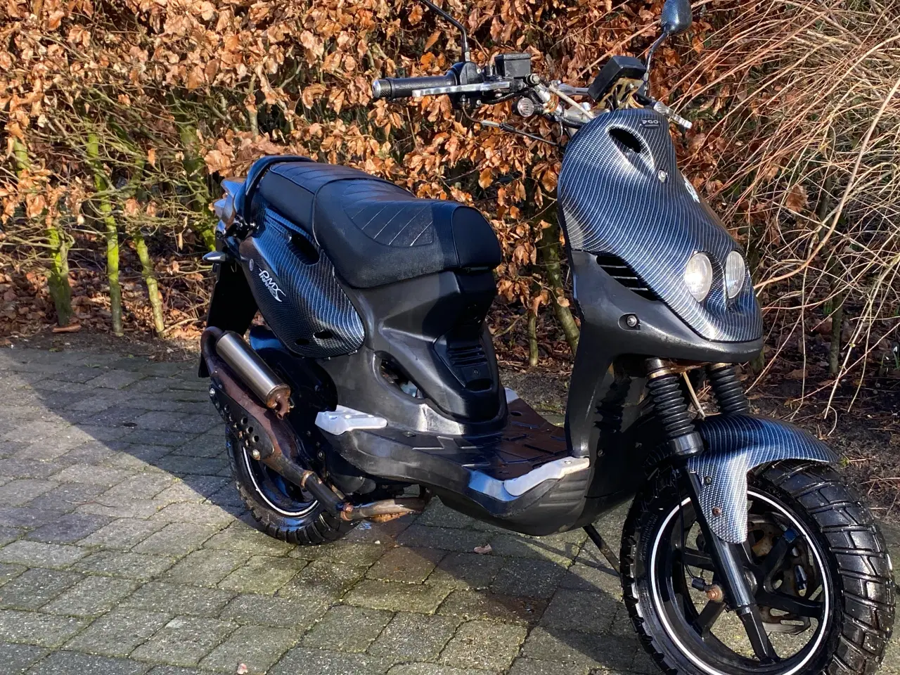 Billede 3 - PGO PMX NAKED med Carbon skjolde