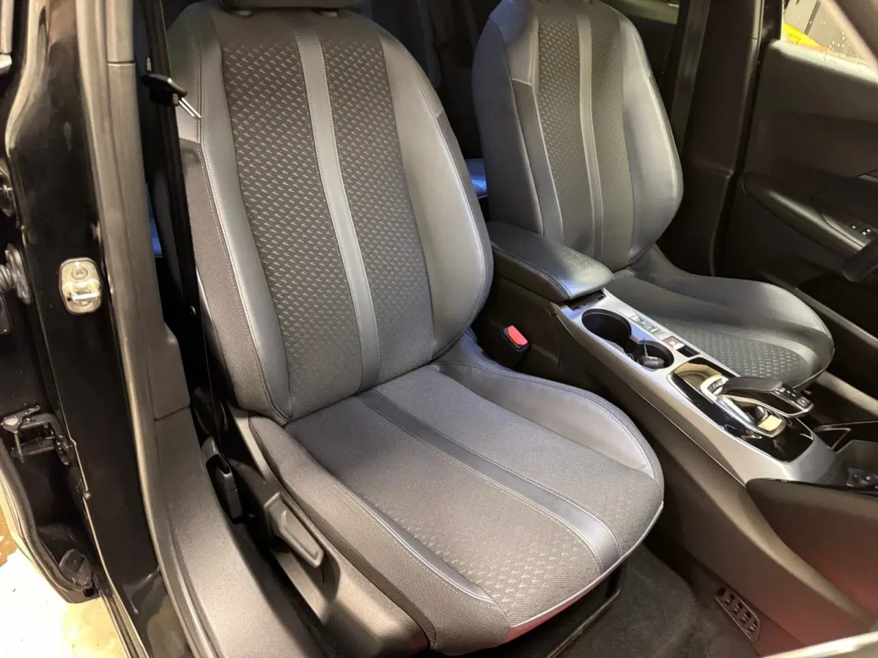 Billede 16 - Peugeot e-2008 50 Allure