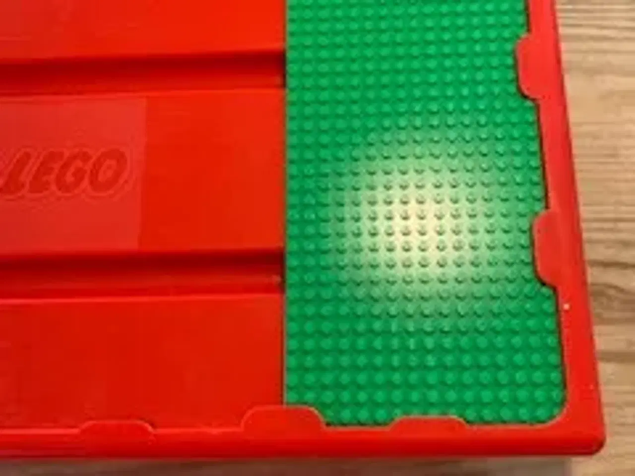 Billede 3 - Lego legebord med opbevaring