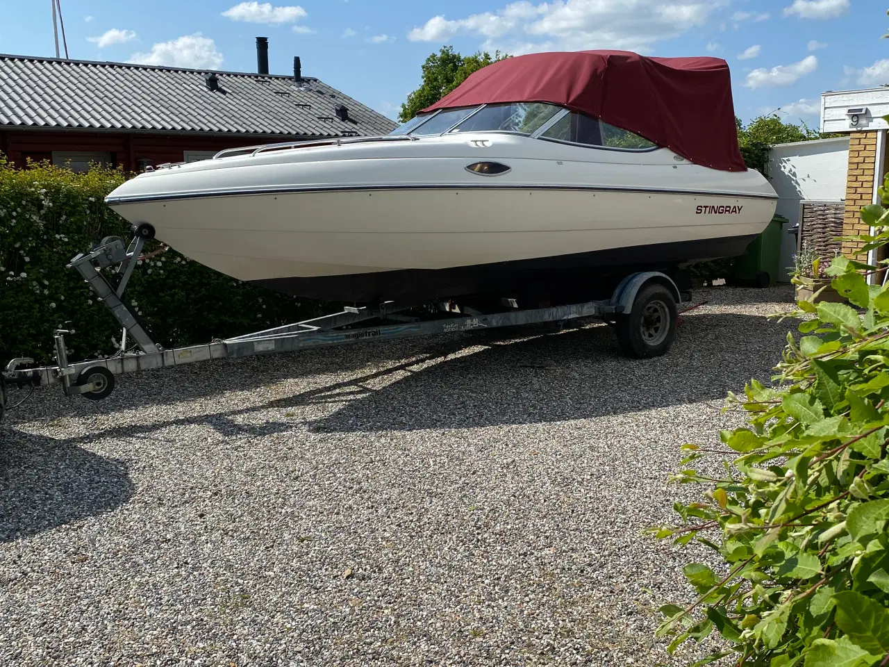 Billede 1 - Power boat Stingray 609zp