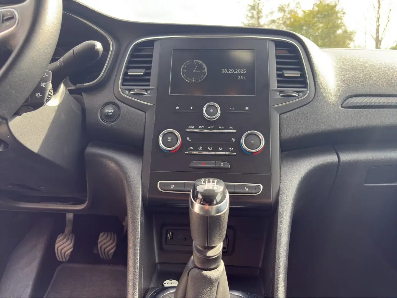 Billede 12 - Renault Megane IV 1,3 TCe 140 Limited Sport Tourer
