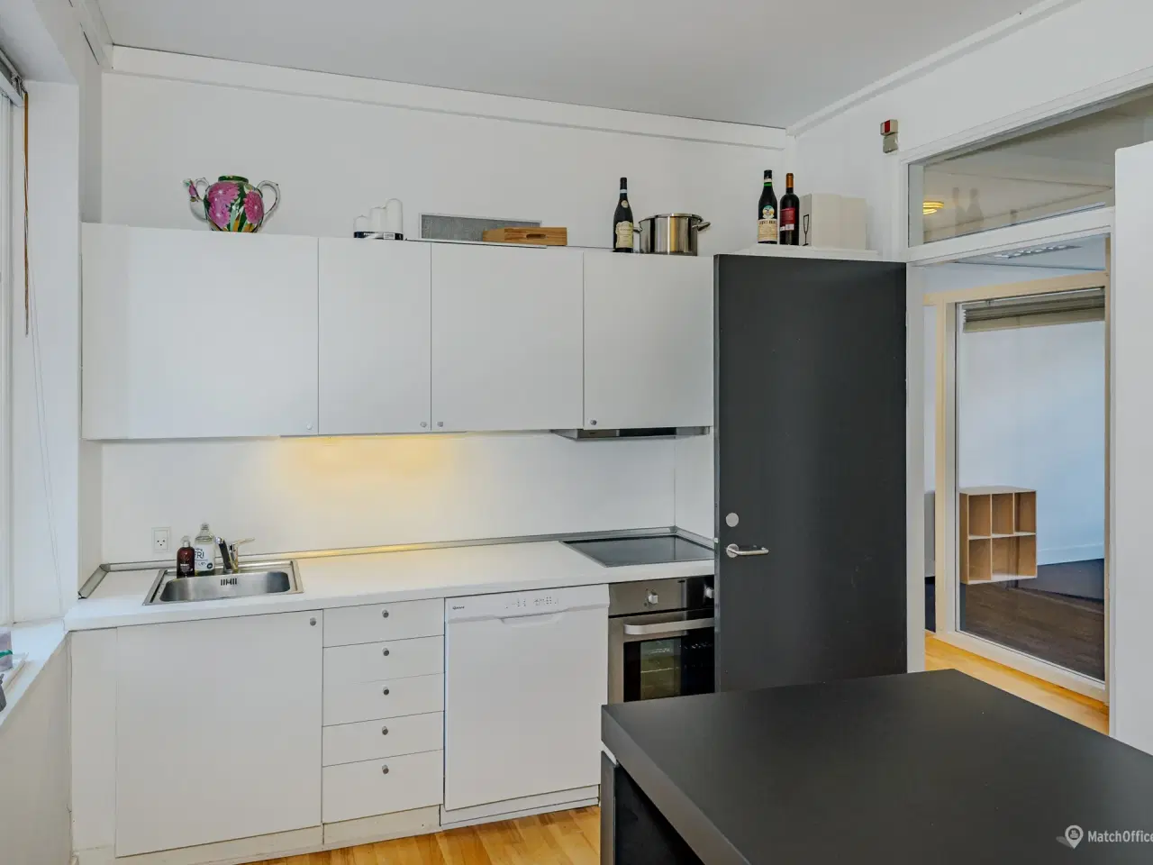 Billede 3 - Momsfrit kontor/klinik i hjertet af Lyngby