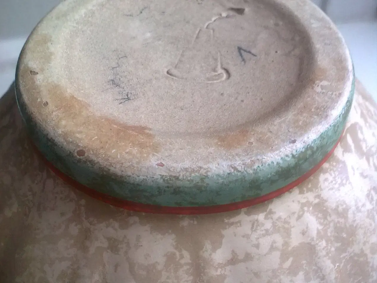 Billede 14 - DIY stilleben af bl.a. dansk keramik