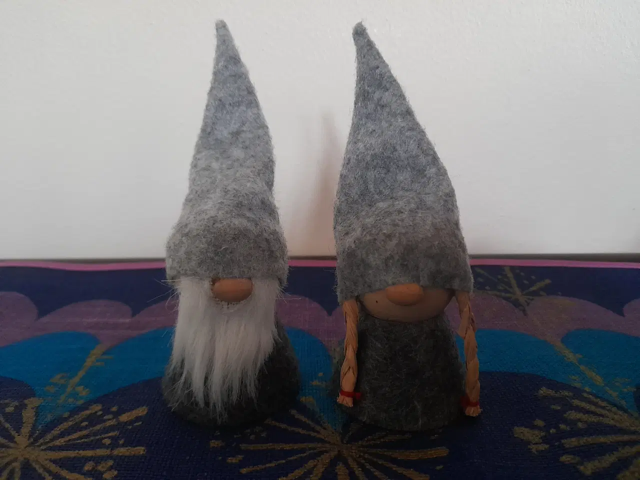 Billede 8 - Julepynt i træ.