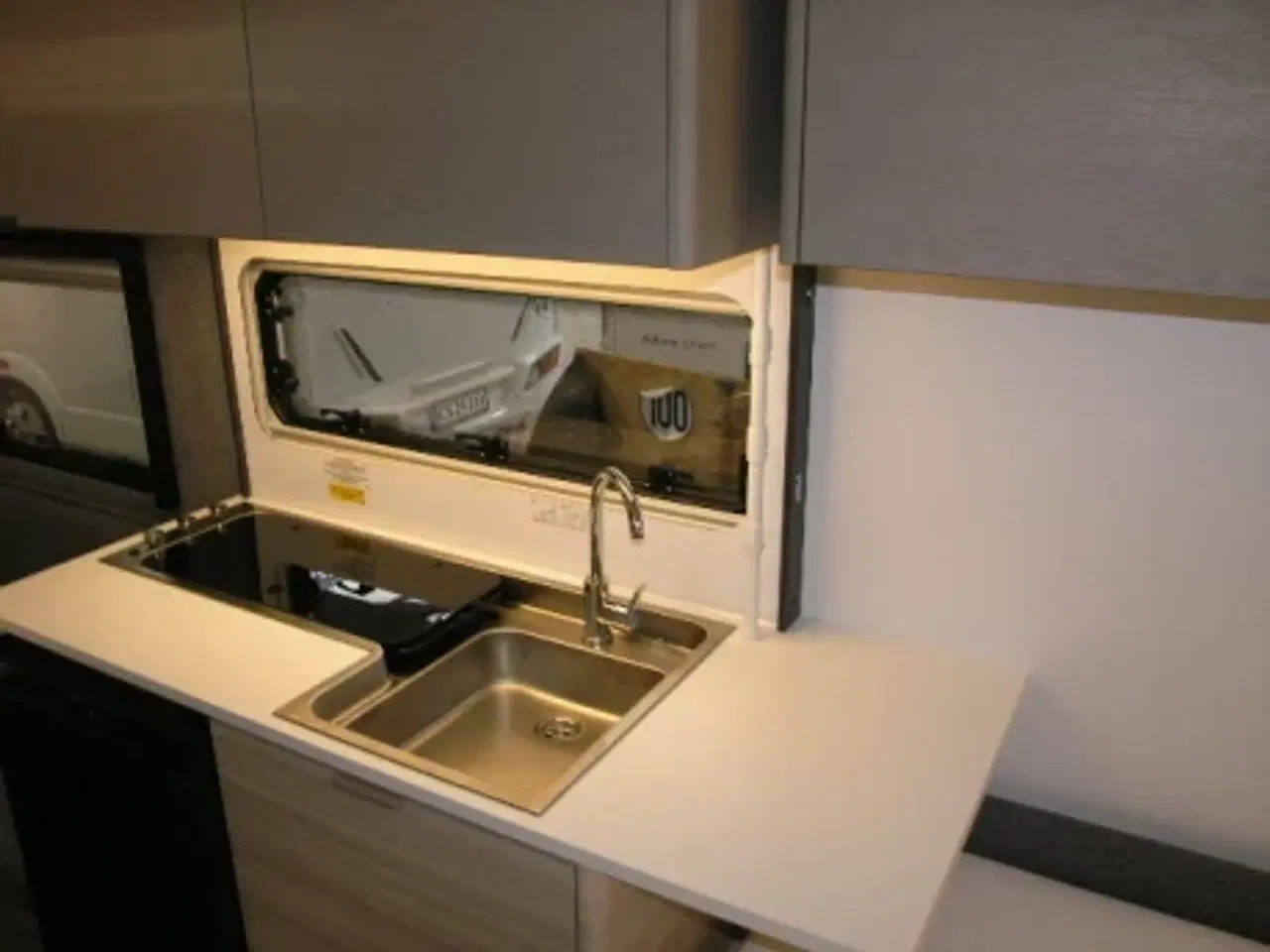 Billede 11 - Adria Altea 472 PU