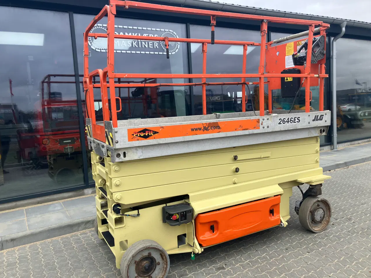 Billede 1 - JLG 2646ES 10 meters lift med udtrækskurv