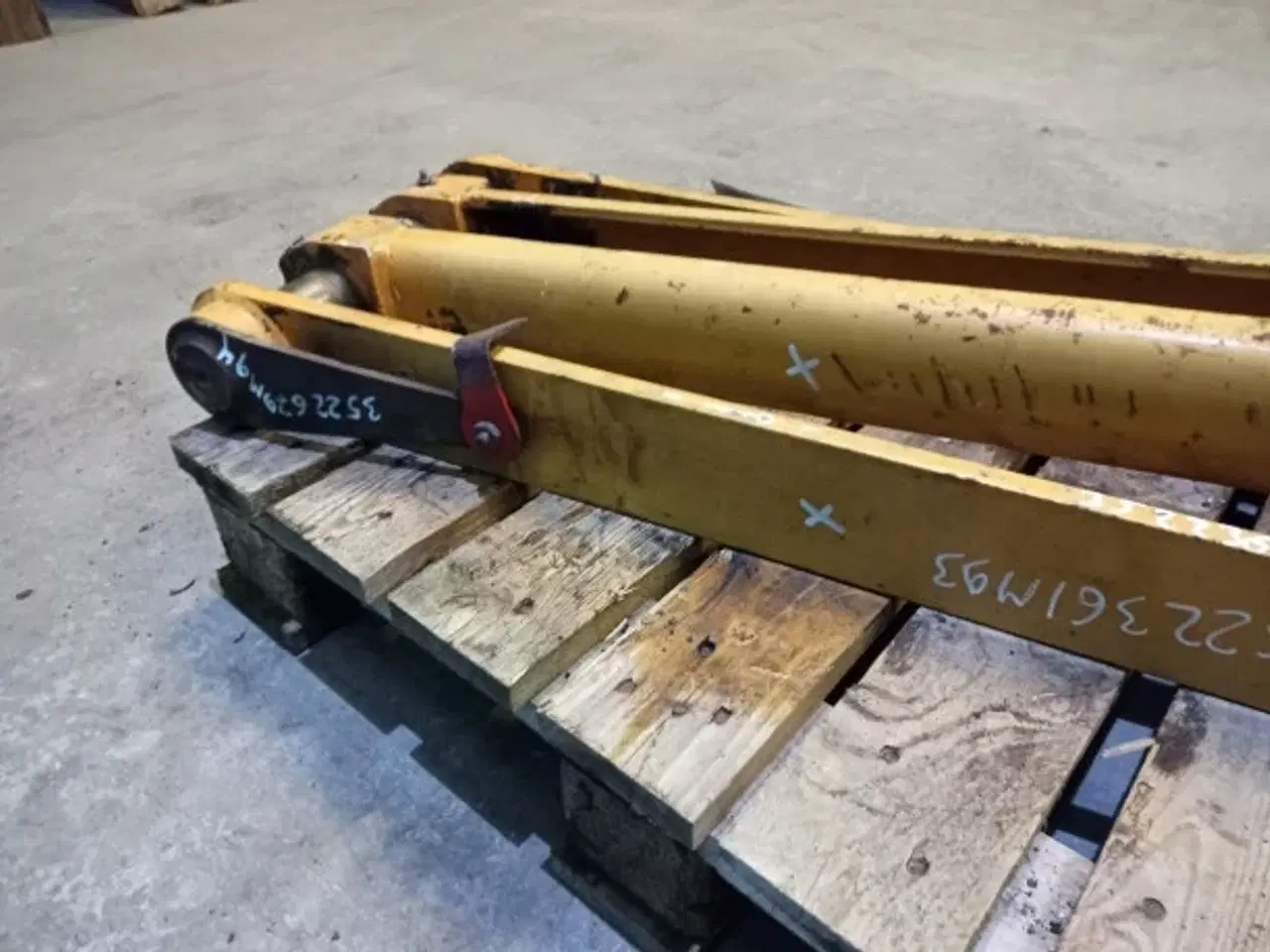 Billede 5 - Case 595SLE Arm for parallelføring 