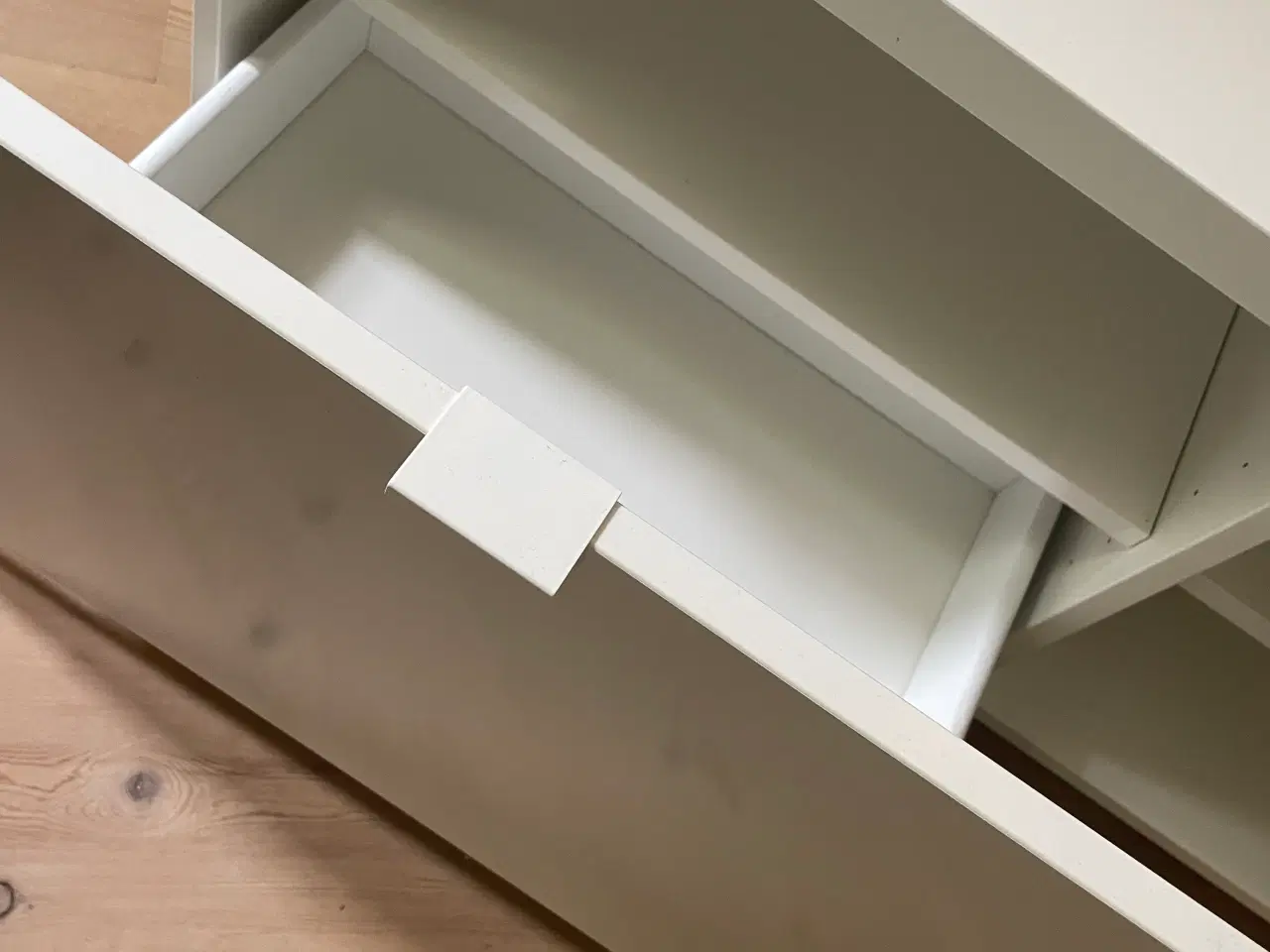 Billede 3 - Ikea TV-bord
