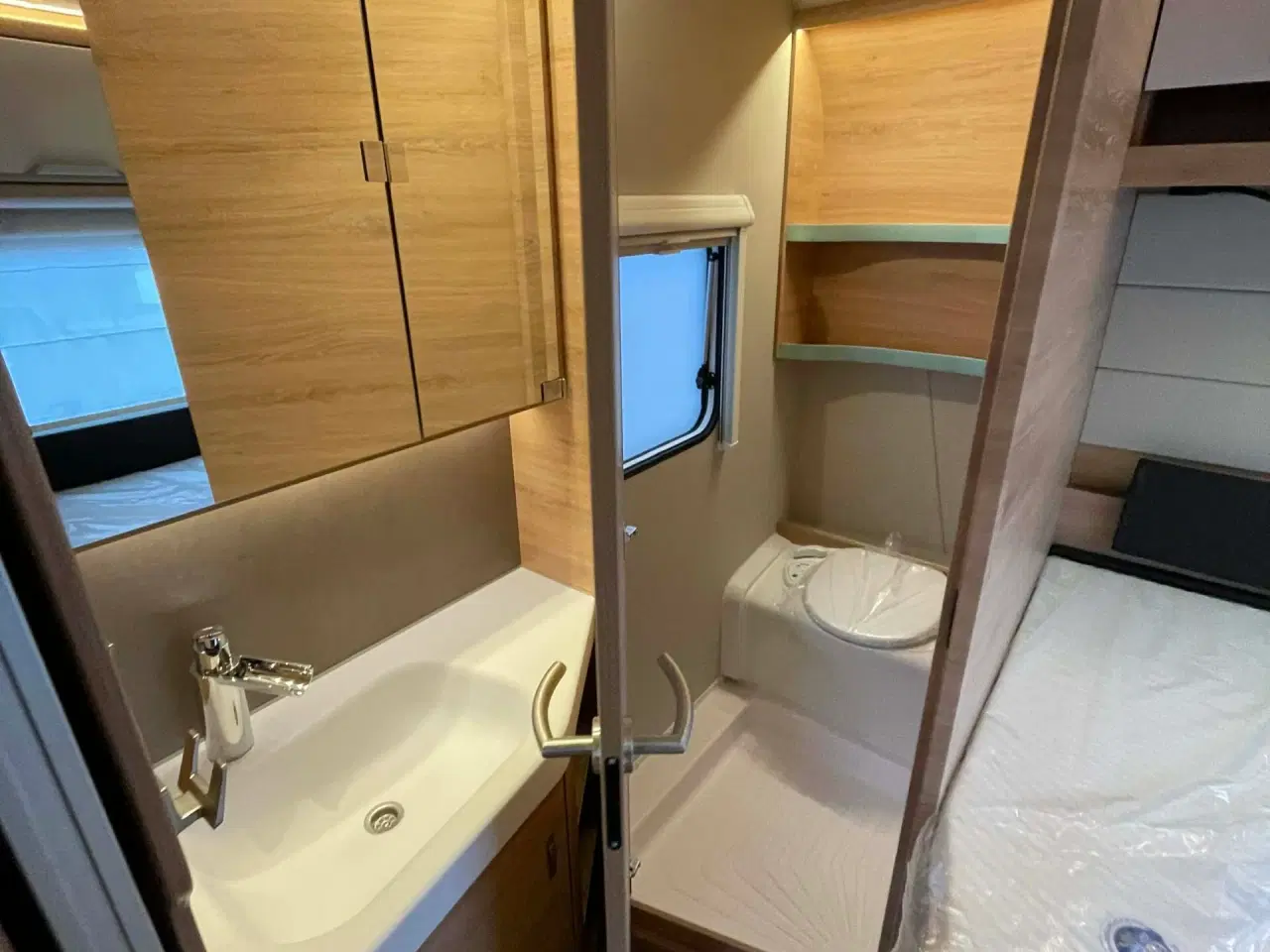 Billede 11 - 2026 - Knaus Südwind Black Edition 500 UF