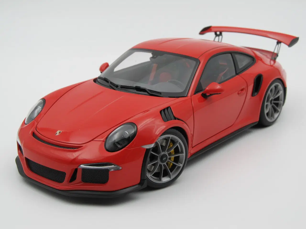 Billede 6 - 2016 Porsche 911 (991.1) GT3 RS AUTOart - 1:18