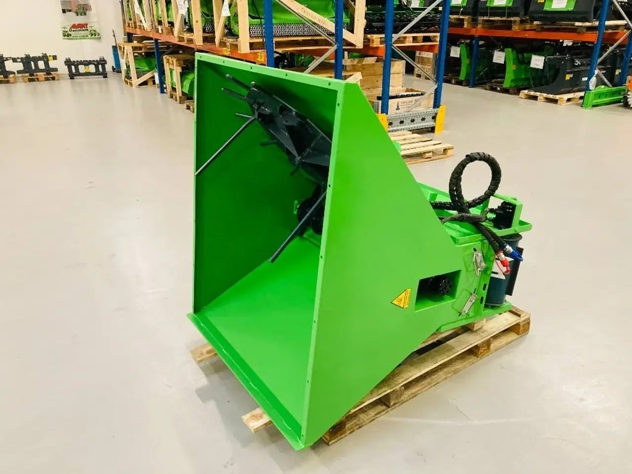 Billede 1 - Avant Strøkasse 900 liter