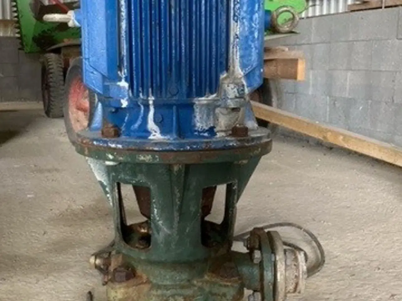 Billede 1 - Caprari trykpumpe Trykpumpe til markvanding