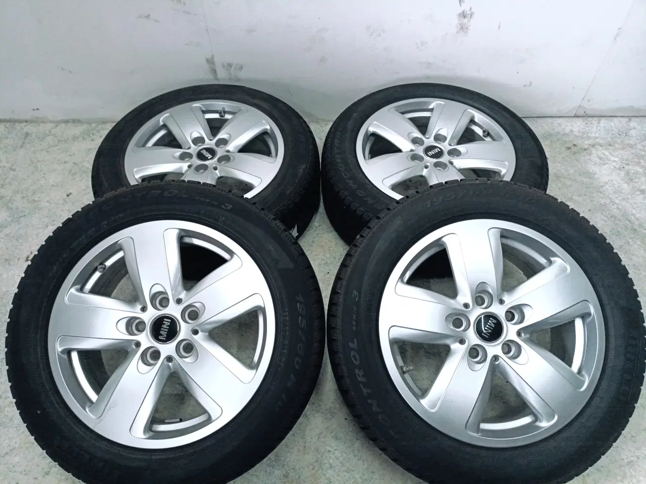 Billede 3 - 5x112 16" ET47 nav 66,6ø MINI vintersæt inkl.TPMS