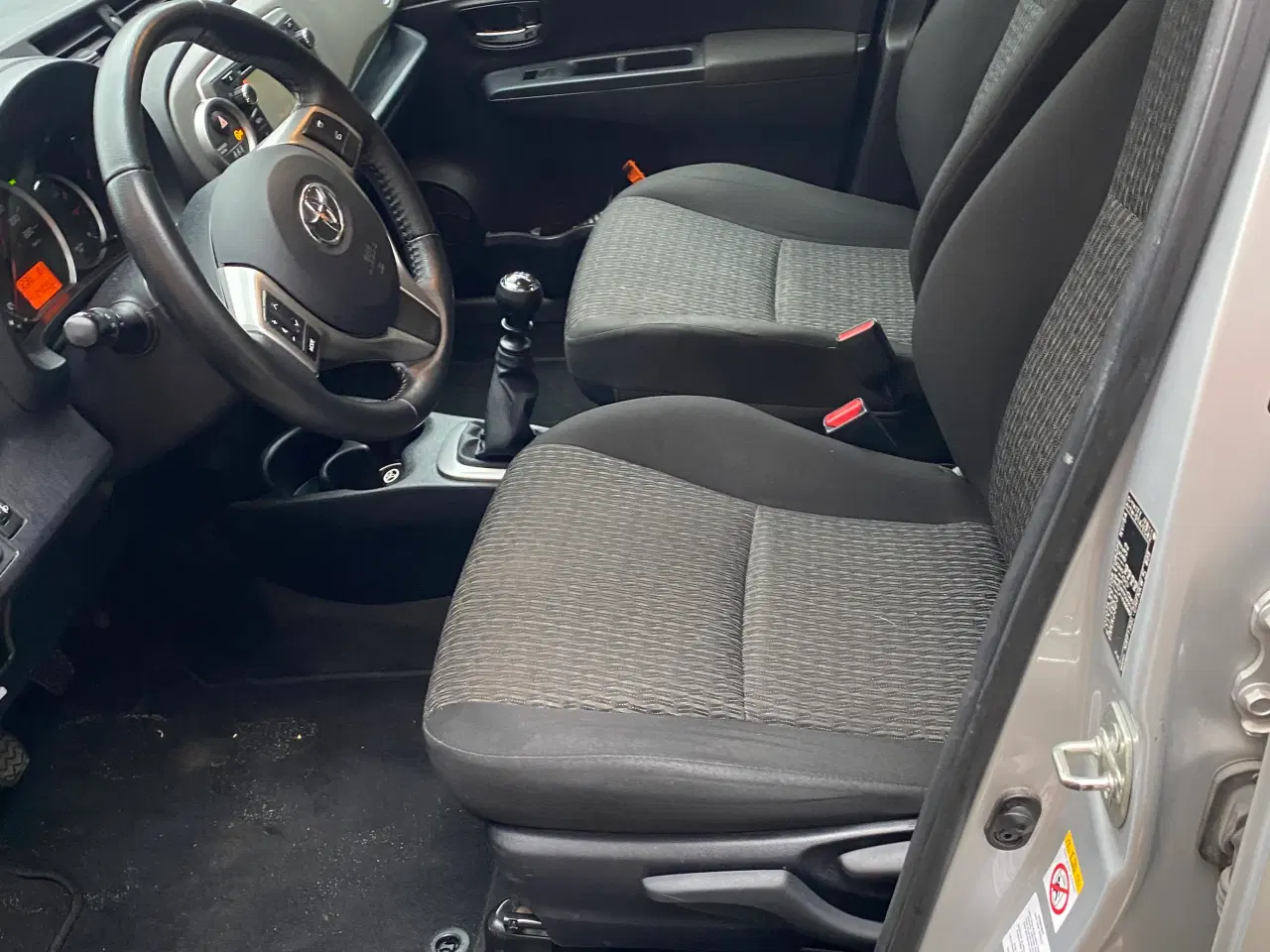 Billede 4 - Toyota Yaris 1,3 VVTI Benzin